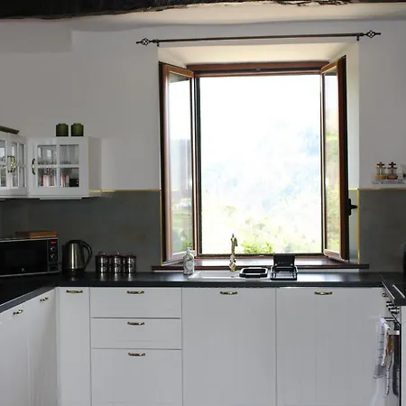 Ferienhaus Casa Di Sylvia-enjoy Tranquility And Amazing Views Coreglia Antelminelli